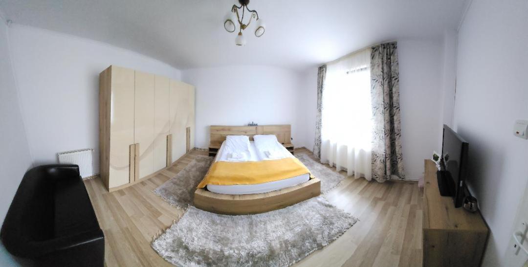 Smile Apartments シギショアラ エクステリア 写真