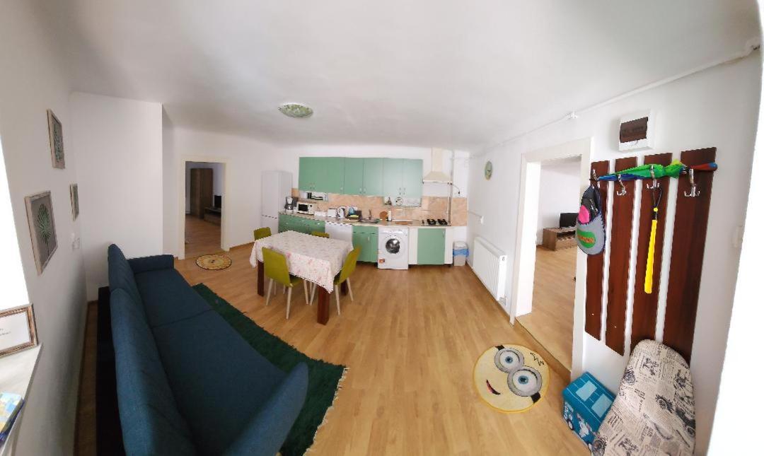 Smile Apartments シギショアラ エクステリア 写真