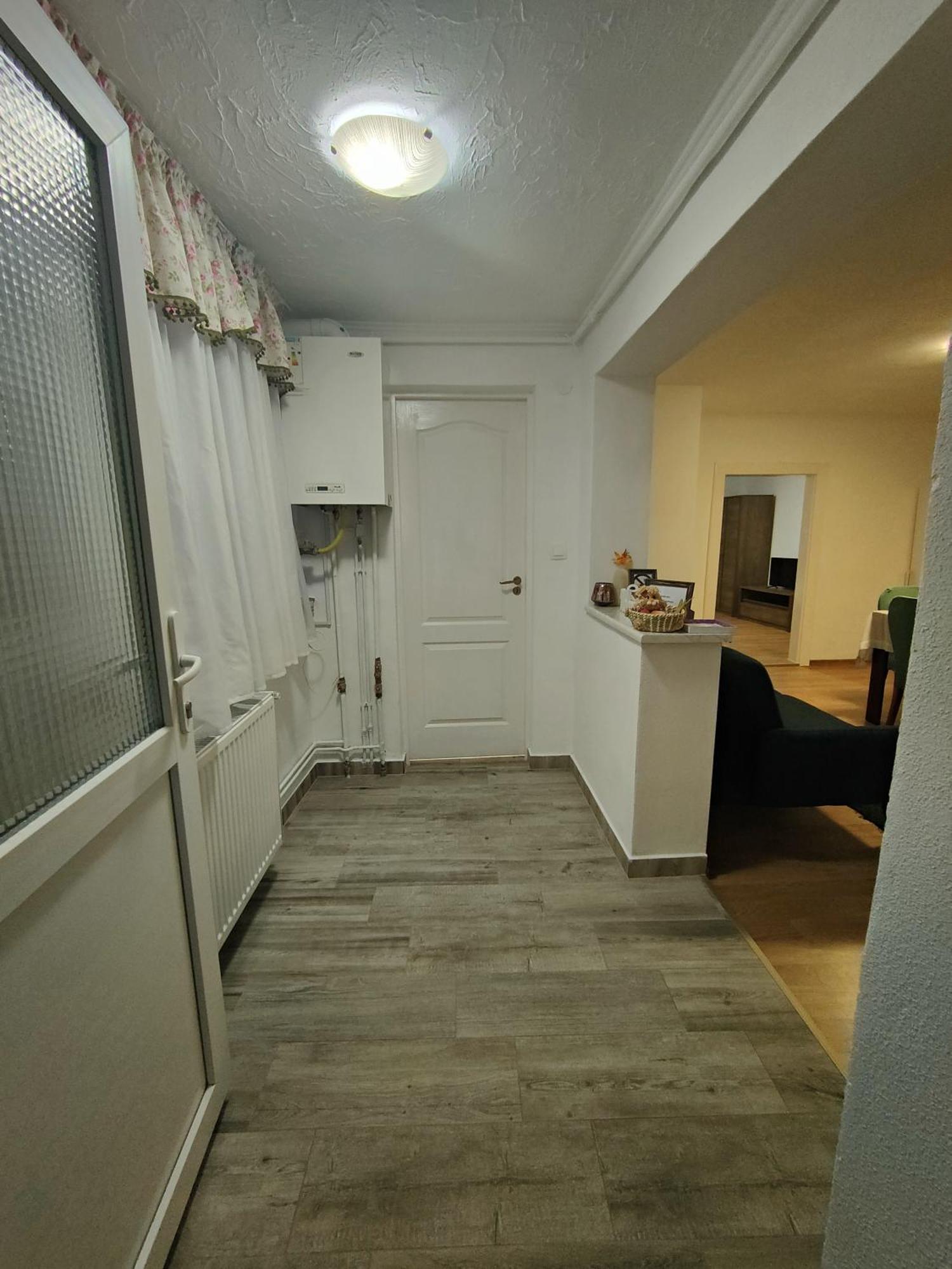 Smile Apartments シギショアラ 部屋 写真